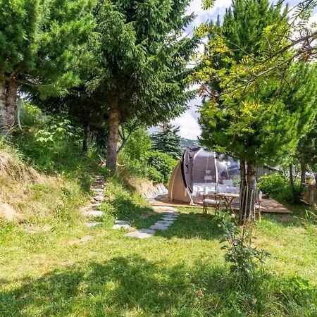 Tente Wigwam Bed & Breakfast *